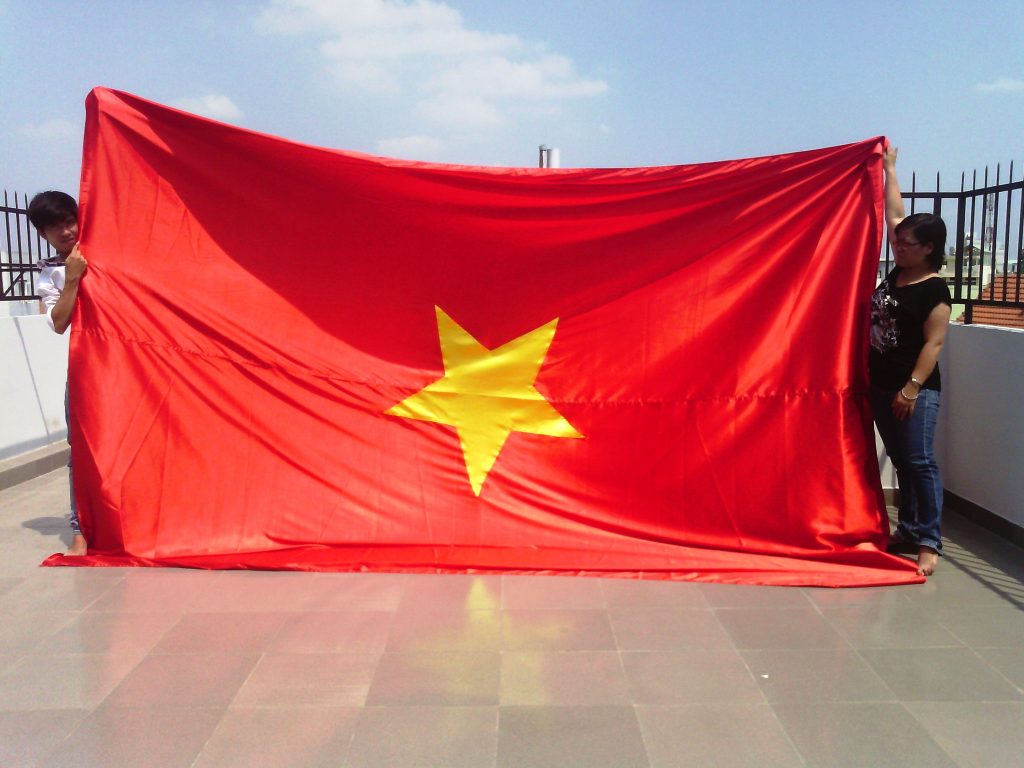 Cờ tổ quốc kích thước lớn
