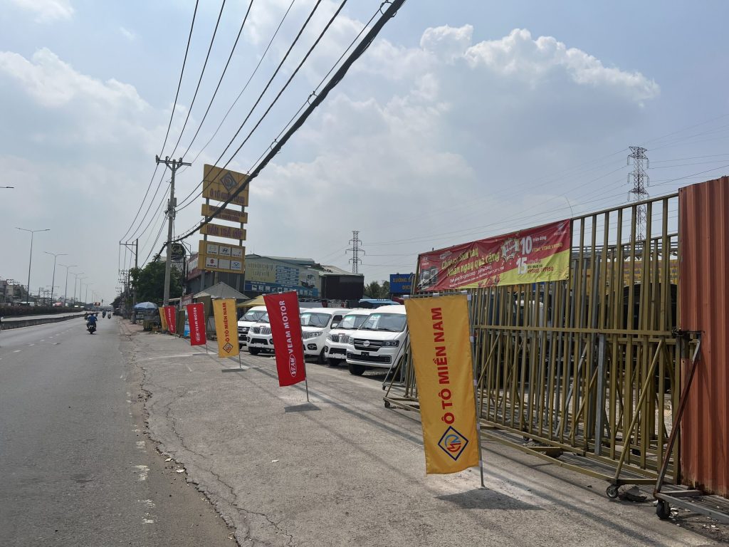 CỜ PHƯỚN QUẢNG CÁO HÌNH CHỮ NHẬT