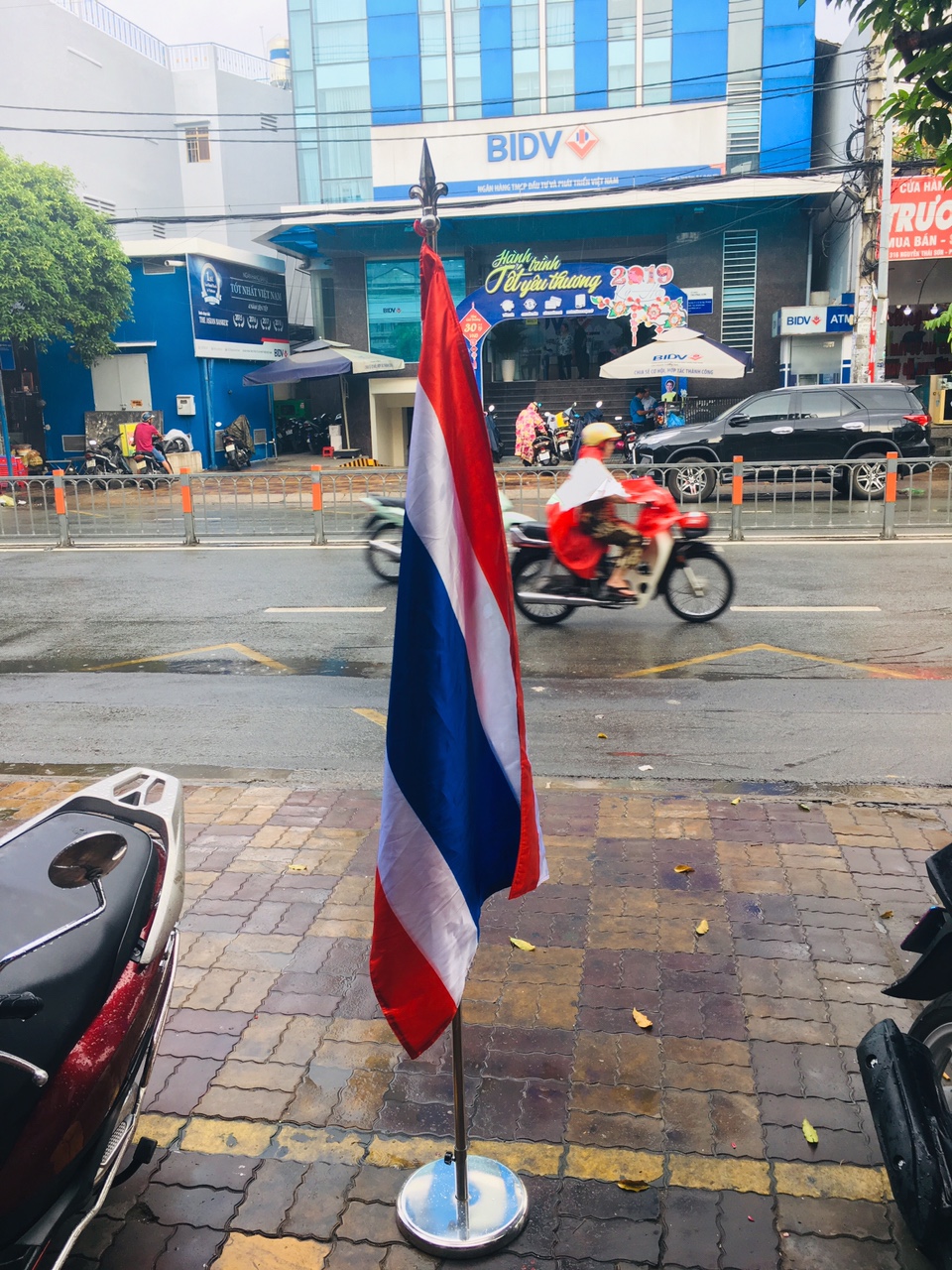 ĐẾ CỜ VĂN PHÒNG INOX